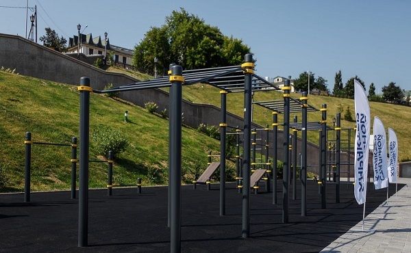 Воркаут площадка мирового уровня на набережной в Тюмени 