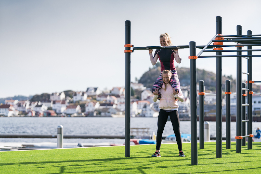 Воркаут основы: что это такое, стоит ли им заниматься и что для этого нужно