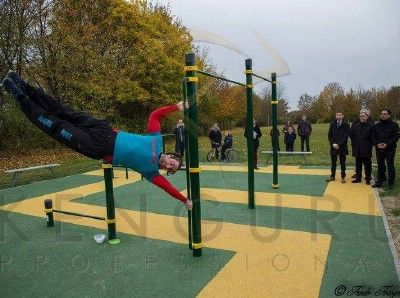 Открыта новая площадка для воркаута КЕНГУРУ.ПРО во французском городе Реймсе.